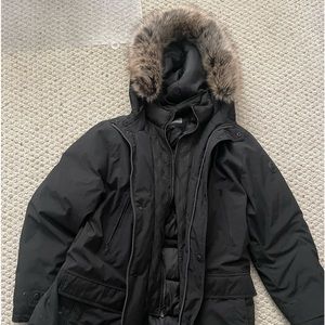 michael kors worn few times .